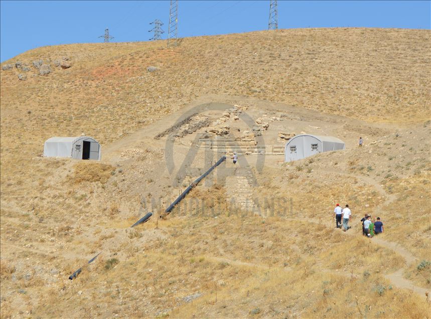 Apameia Antik Kenti yakınında Helenistik döneme ait "duvar" bulundu