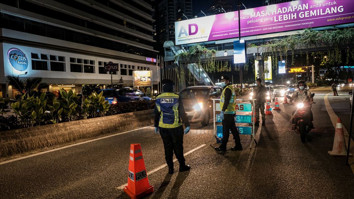 Nuevas restricciones por la pandemia en la capital de Malasia