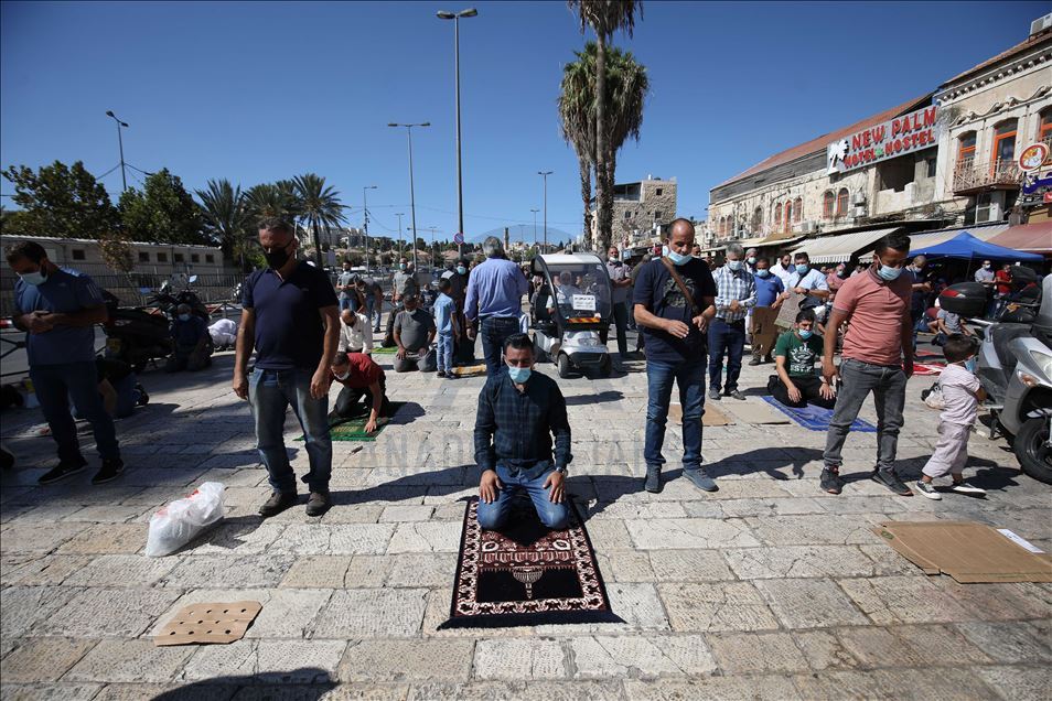 منعت الشرطة الإسرائيلية، الفلسطين