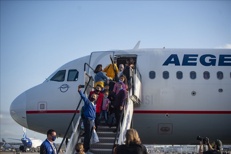101 refugees are transferred to Germany from Greece