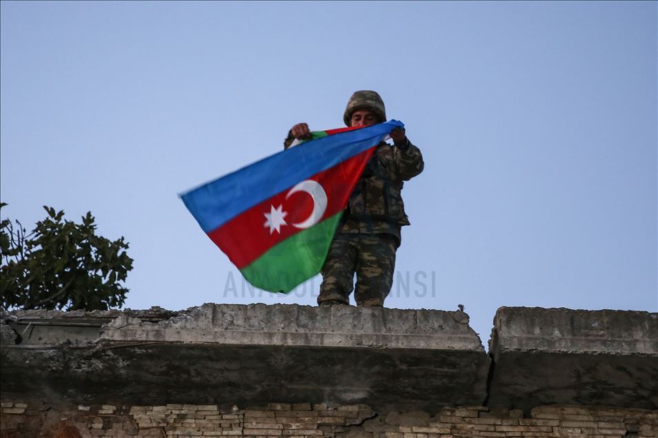 El Ejército azerbaiyano libera la región de Jabrayil de la ocupación de Armenia