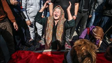 ئازەربایجان.. بە خاكسپاردنی هەشت كەس كە لە بۆردومانی سوپای ئەرمینیا كوژراون