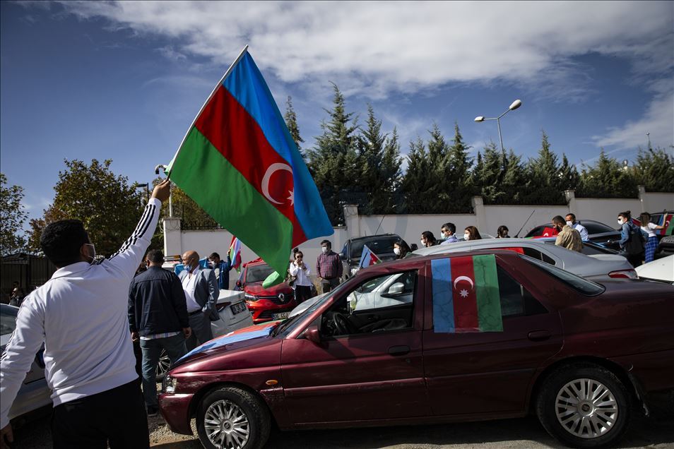 Başkentte Azerbaycan'a destek konvoyu