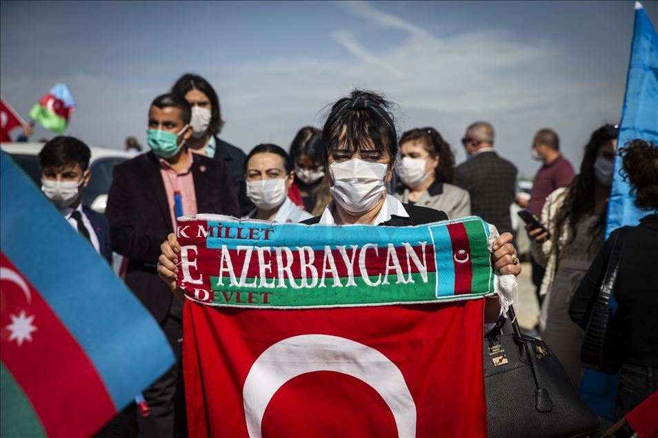Başkentte Azerbaycan'a destek konvoyu