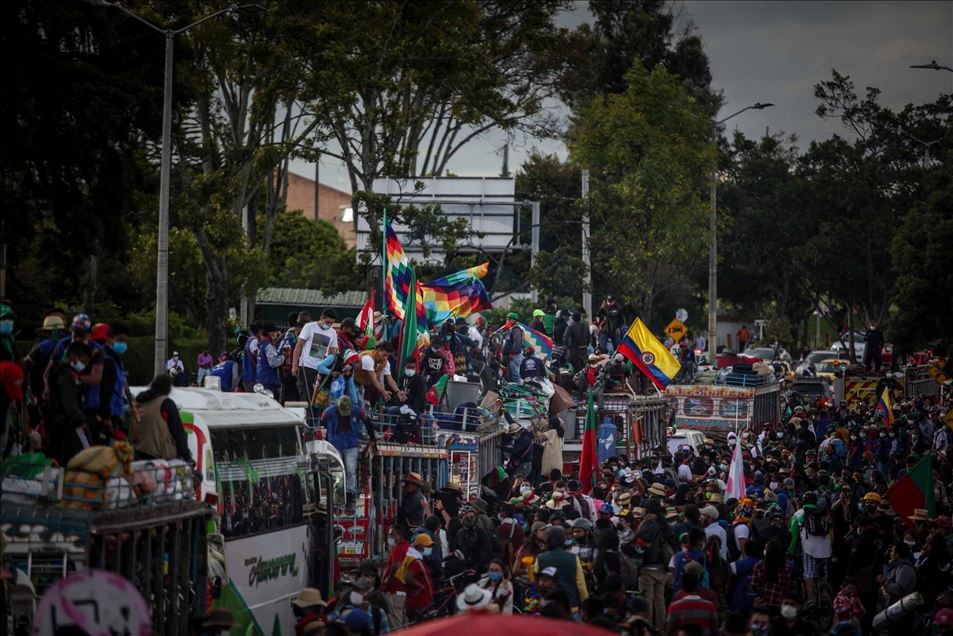 Minga indígena fue recibida por miles de personas en Bogotá