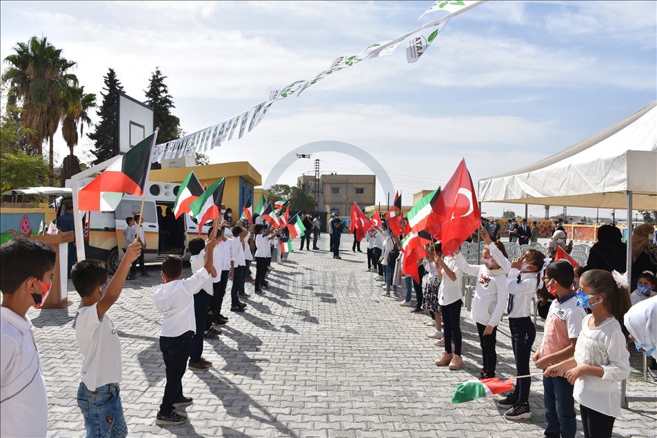 Tel Abyad'da eğitime verilen destek sürüyor
