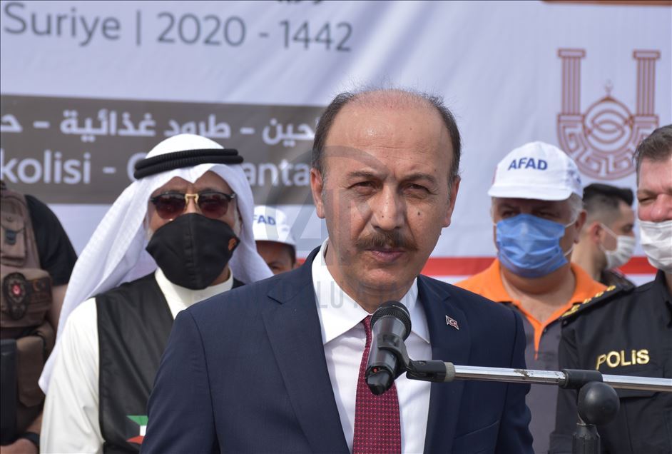 Tel Abyad'da eğitime verilen destek sürüyor