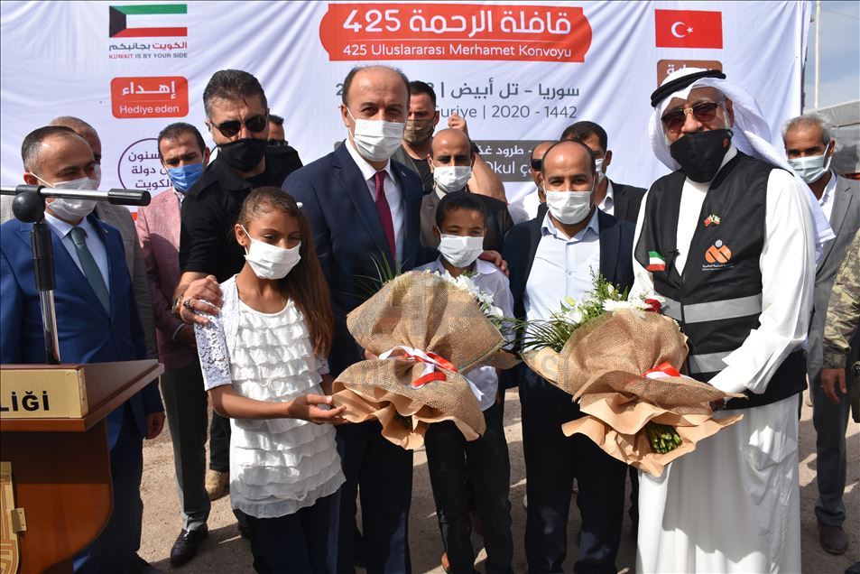 Tel Abyad'da eğitime verilen destek sürüyor
