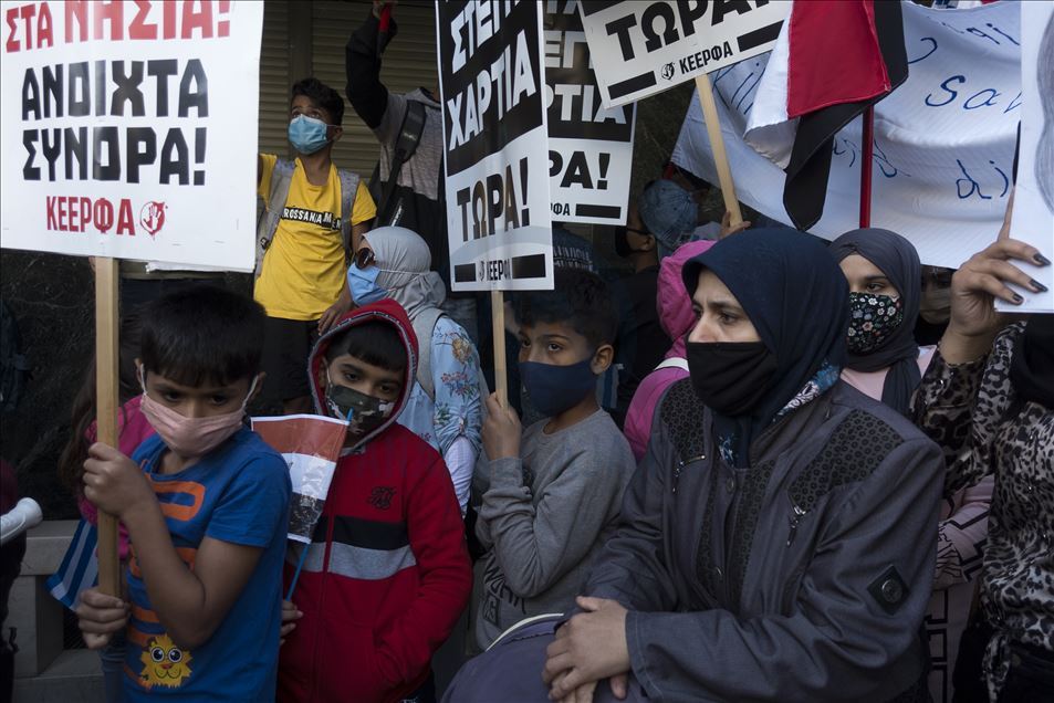 تظاهرات پناهجویان علیه شرایط بد زندگی در یونان