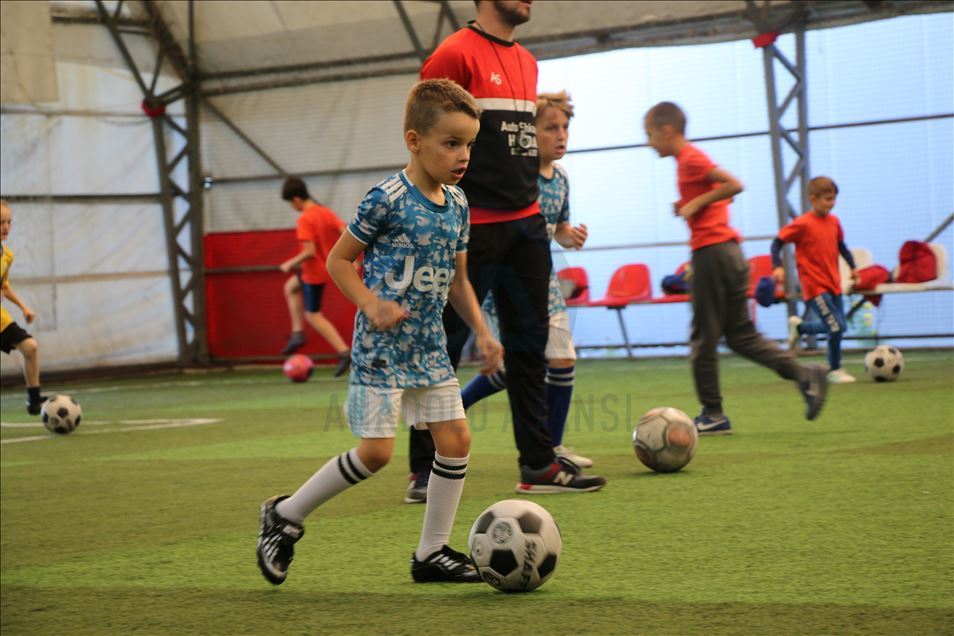 FC Ottoman, klubi i cili bën që fëmijët ta duan futbollin në Shkup