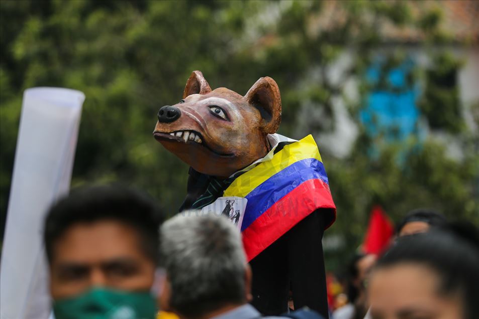 Paro Nacional en Colombia acompañado por la Minga indígena