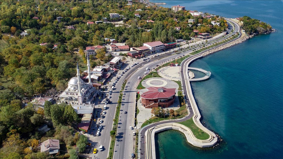 Van, 2011 depreminden sonra devletin imkanlarıyla yeniden inşa edildi