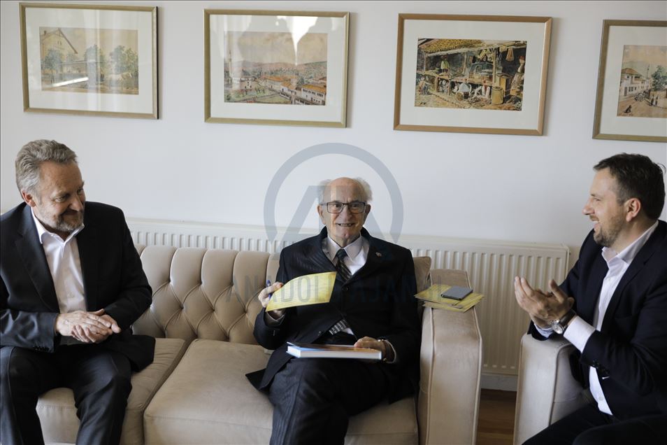 Ismet Kasumagić nakon 77 godina potpisao pristupnicu u Mlade Muslimane 