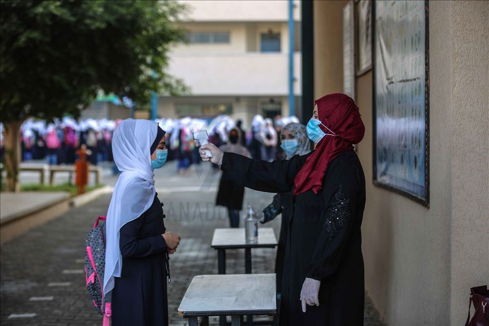 تواصل "العودة التدريجية" للمدارس بغزة