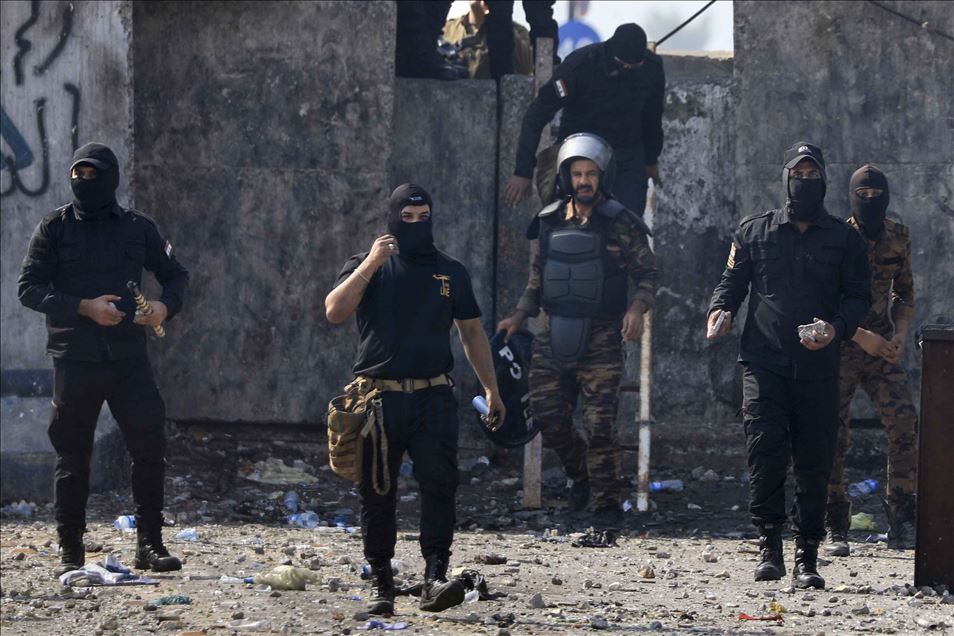 بغداد.. قوات الأمن تطلق الرصاص الحي لتفريق محتجين
