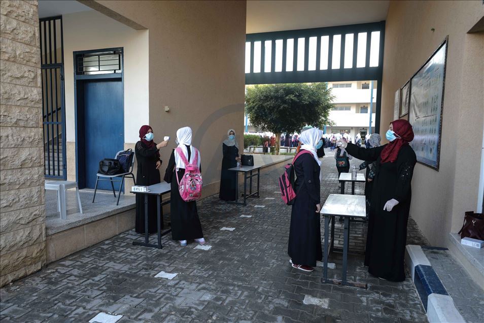 تواصل "العودة التدريجية" للمدارس بغزة