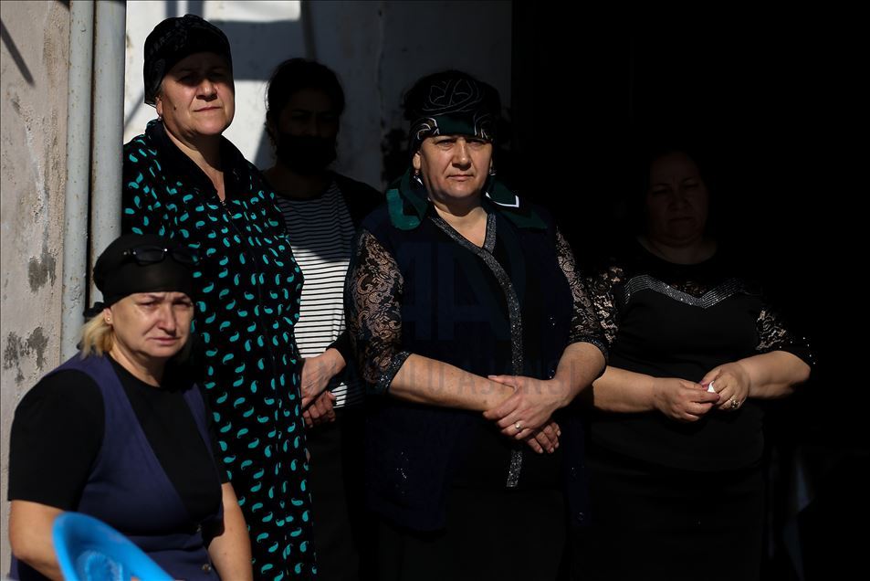 "Vatan Muharebesi"nde şehit olan gönüllü Azerbaycanlı Kahramanov'un taziyesi devam ediyor