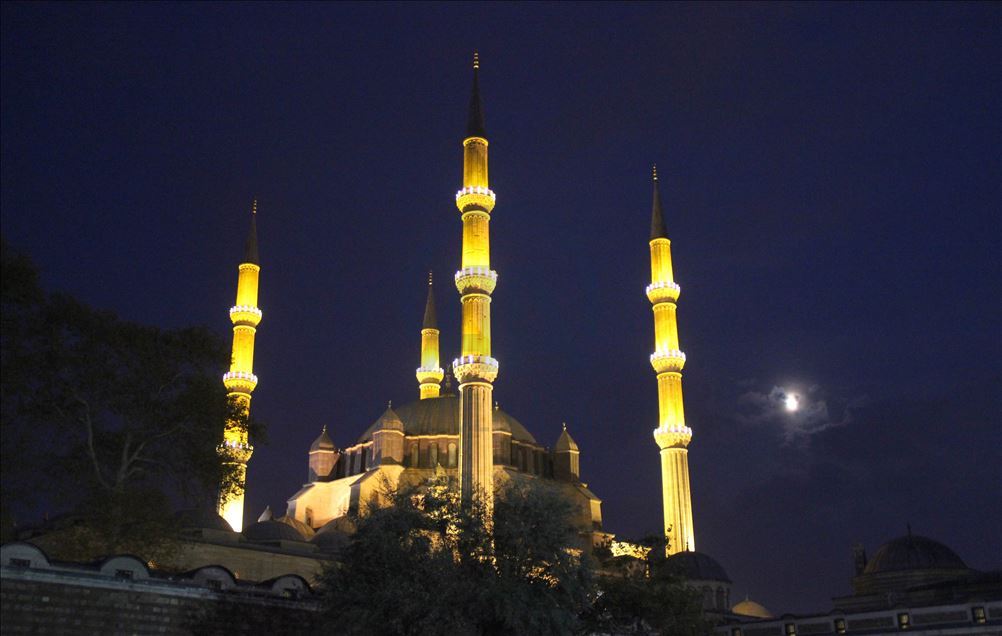 Selimiye Camisi'nde Mevlit Kandili idrak edildi
