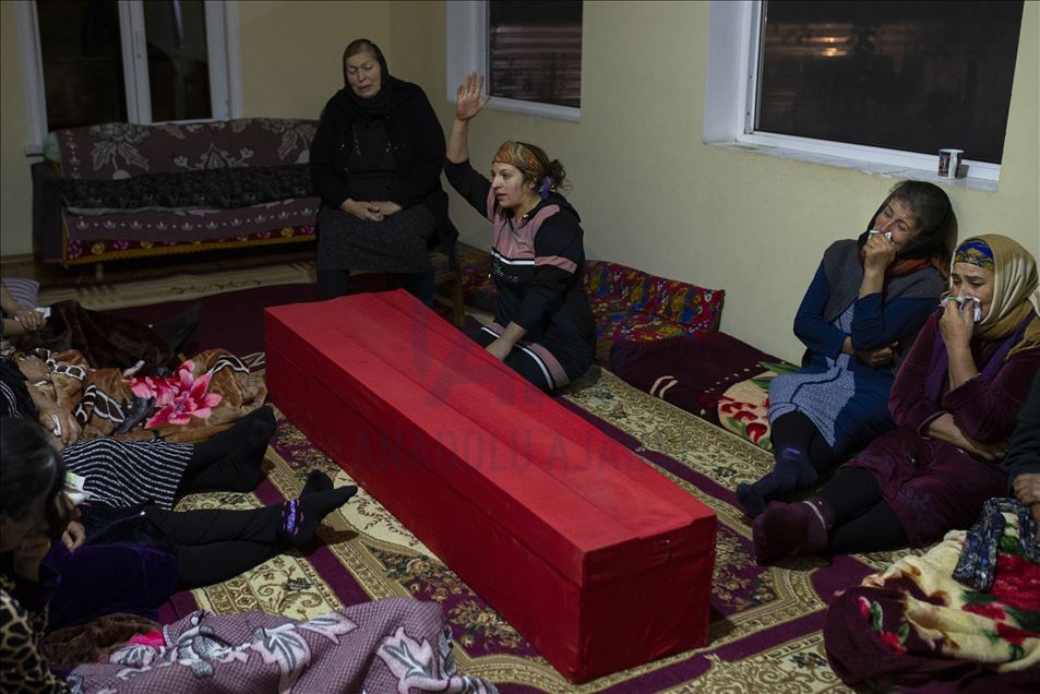 Ermenistan, Azerbaycan köyünü misket bombasıyla vurdu