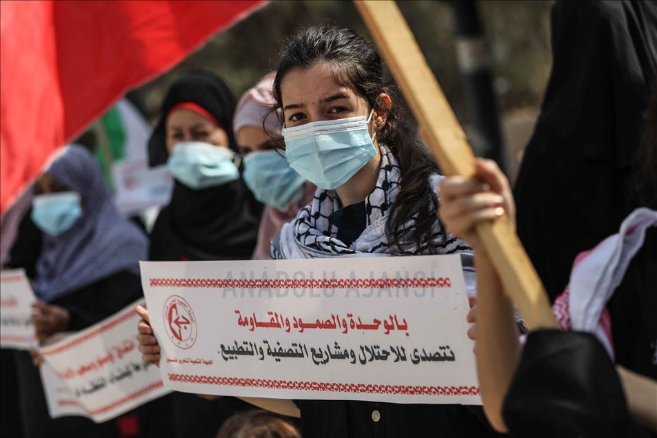 وقفات في أنحاء غزة للمطالبة بتحقيق الوحدة الفلسطينية