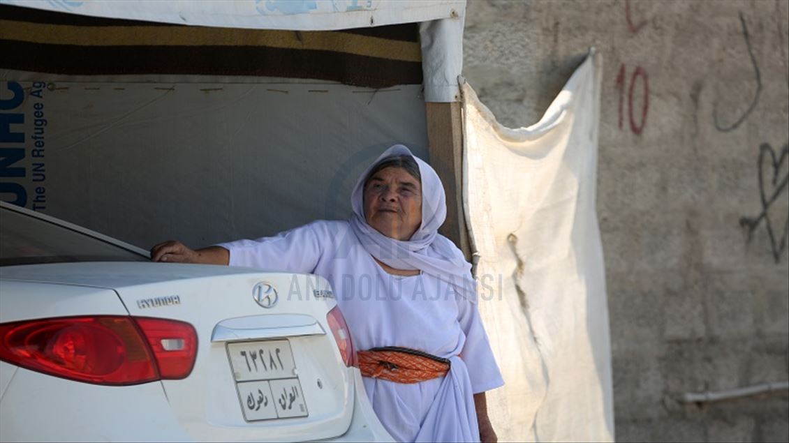 ئێزدییەکان خەون بە گەڕانەوە بۆ زێدی خۆیان دەبینن