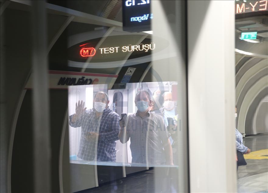 Mecidiyeköy-Mahmutbey Metrosunda seferler başladı