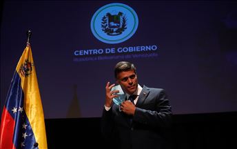 El líder opositor venezolano, Leopoldo López, ofrece una declaración en Madrid