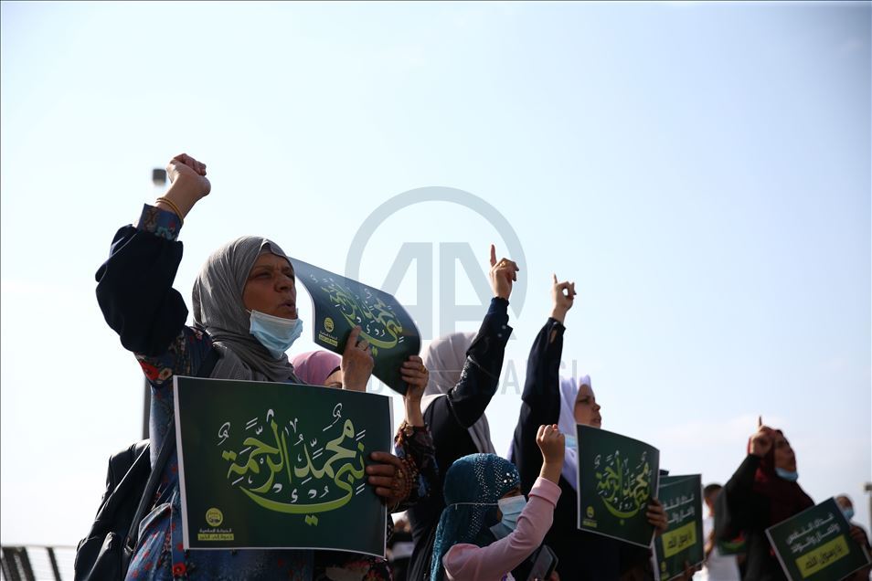مظاهرة عربية في تل أبيب احتجاجا على الإساءة للإسلام