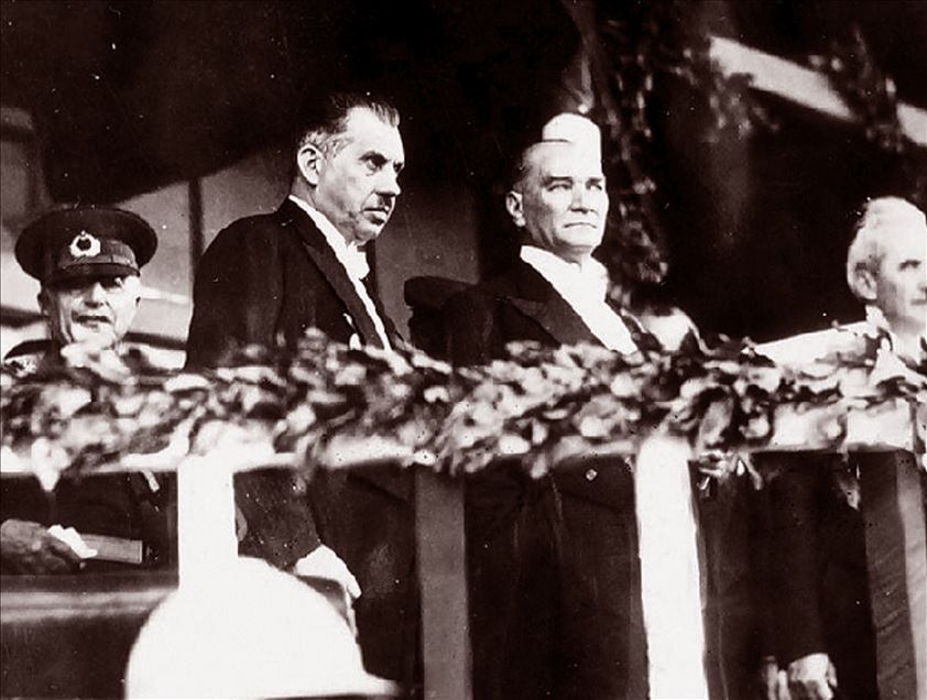 Cumhuriyet 97 yaşında