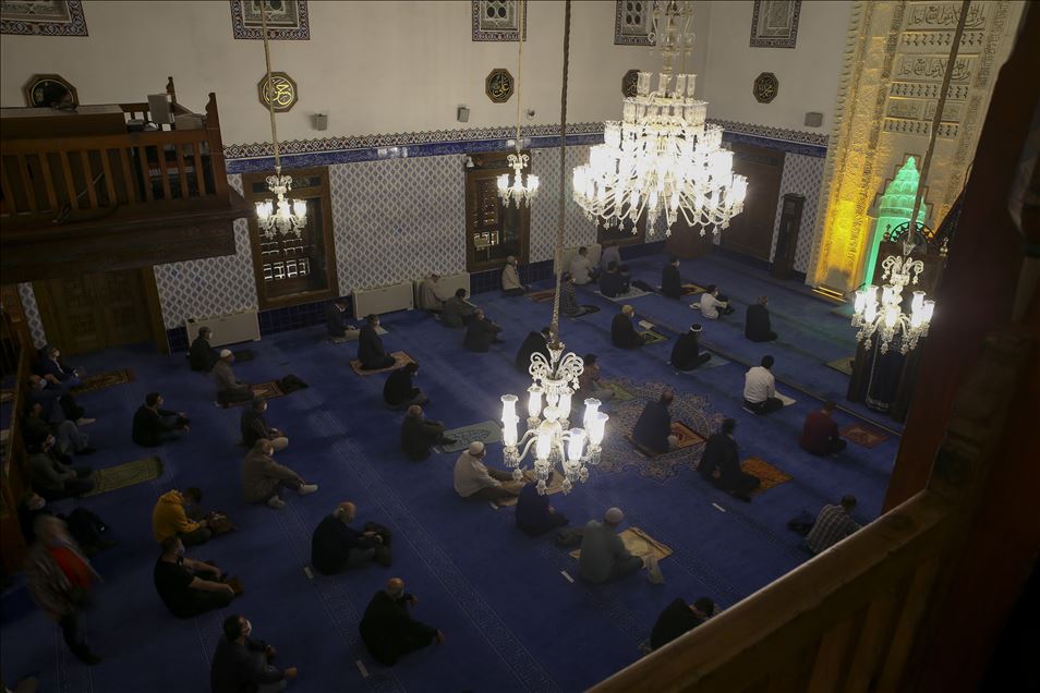 Muslims mark Mawlid al-Nabi in Turkey