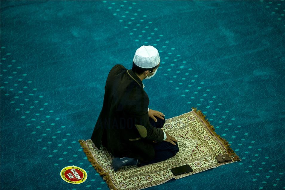 Muslims mark Mawlid al-Nabi in Turkey