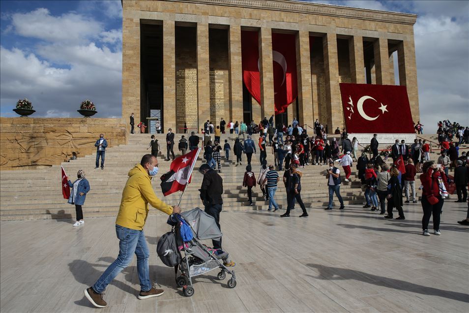 Türkiye Cumhuriyeti'nin 97. kuruluş yıl dönümü