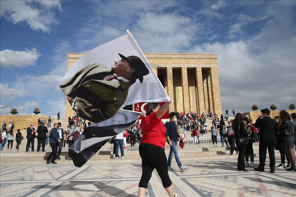 Türkiye Cumhuriyeti'nin 97. kuruluş yıl dönümü