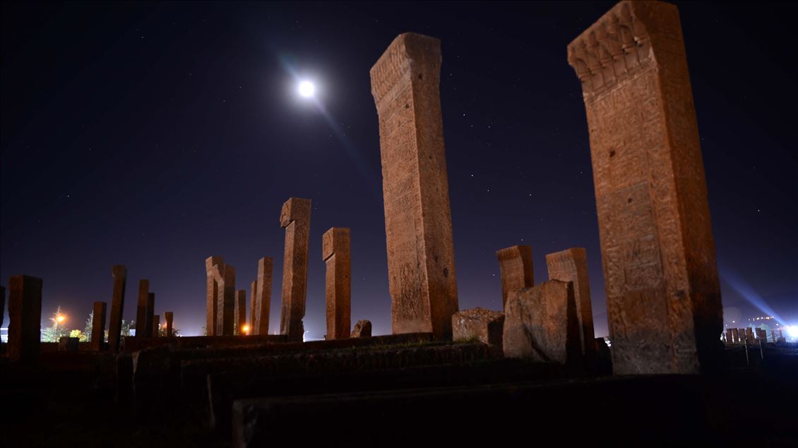 Ahlat Seljuk Square Cemetery fascinates with its night view