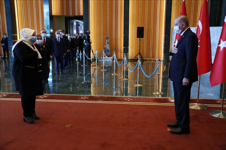 Cumhurbaşkanı Erdoğan, Cumhuriyet Bayramı tebriklerini kabul etti