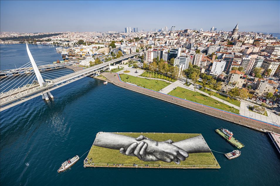 "Dünyanın en büyük insan zinciri" İstanbul'dan geçiyor