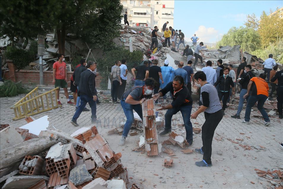 Tërmeti në Izmir, të paktën 4 jetë të humbura dhe 120 të plagosur