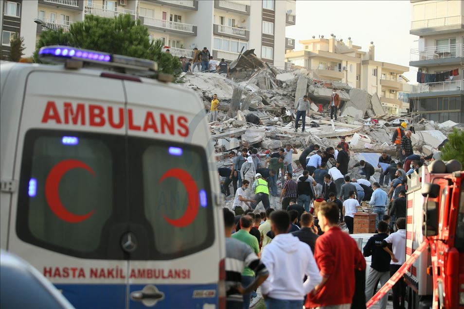 Tërmeti në Izmir, të paktën 4 jetë të humbura dhe 120 të plagosur