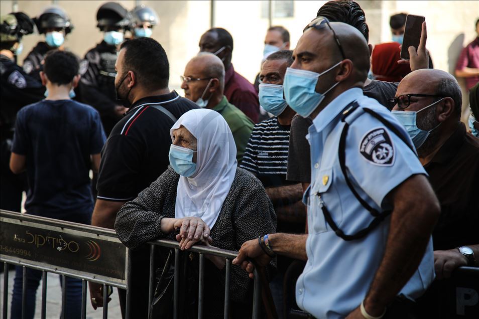 Protestë në Mesxhid al-Aksa kundër qëndrimit antimusliman të Macronit