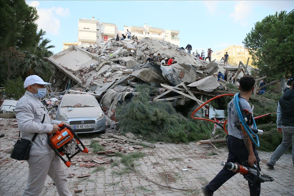 Tërmeti në Izmir, të paktën 4 jetë të humbura dhe 120 të plagosur
