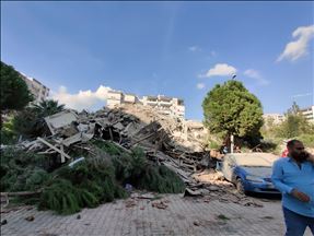 زلزال بقوة 6.6 درجات يضرب ولاية إزمير غربي تركيا