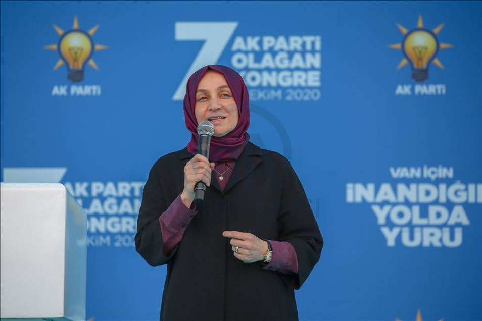 AK Parti Genel Başkan Yardımcısı Leyla Şahin Usta