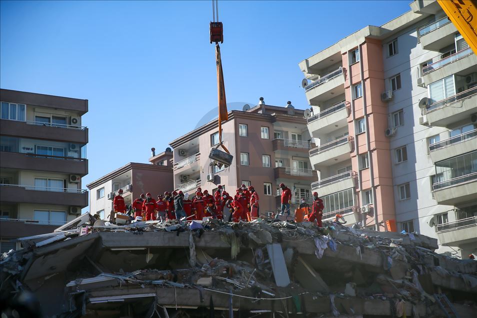 İzmir'deki deprem