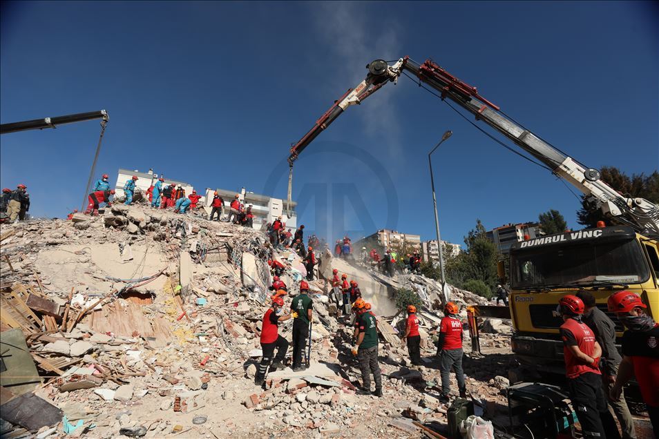İzmir'deki deprem