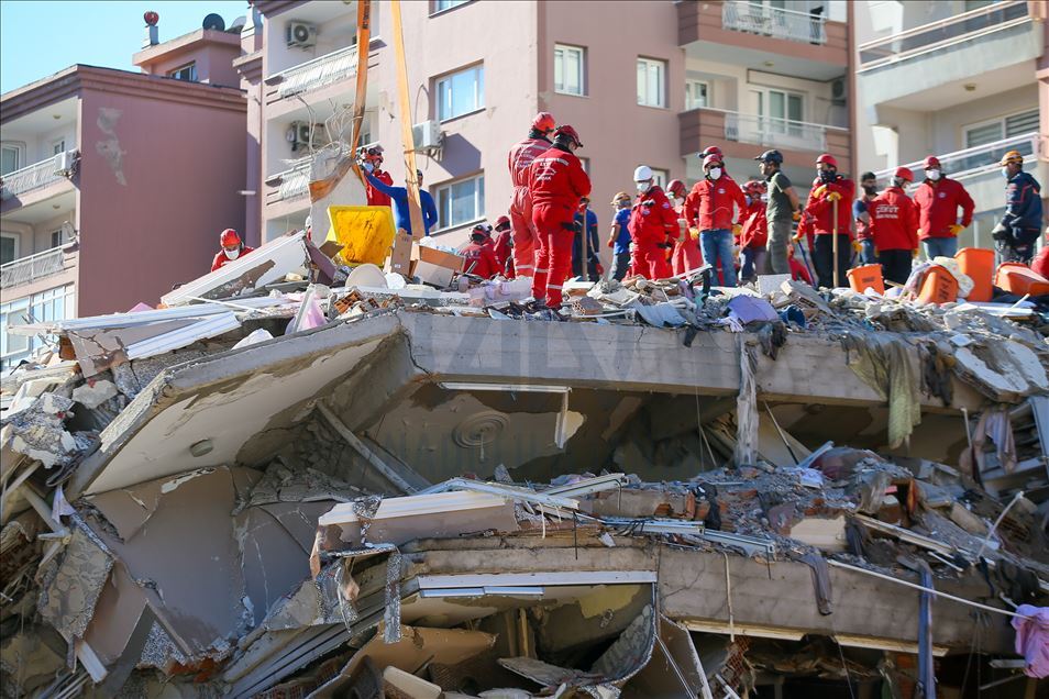 İzmir'deki deprem
