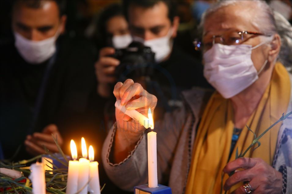 Commemorative ceremony for earthquake victims in Izmir