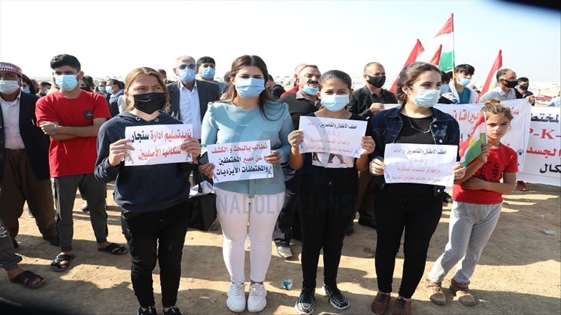 خۆپیشاندانی ئاوارەکانی ئێزدی دژ بە بوونی چەکدارانی پەکەکە لە شنگال