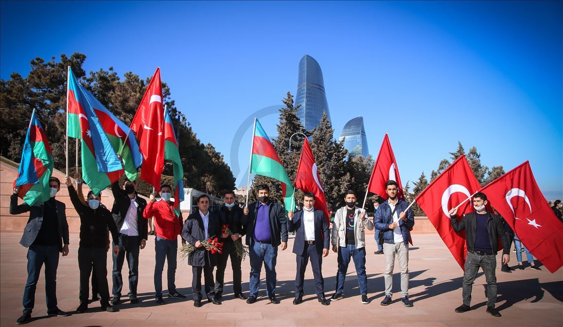 گرامیداشت روز ملی پرچم در جمهوری آذربایجان