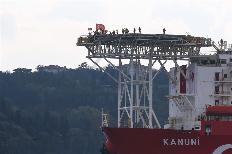 Kanuni sondaj gemisi Karadeniz'e uğurlandı