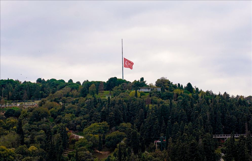 Büyük Önder Atatürk'ü anıyoruz
